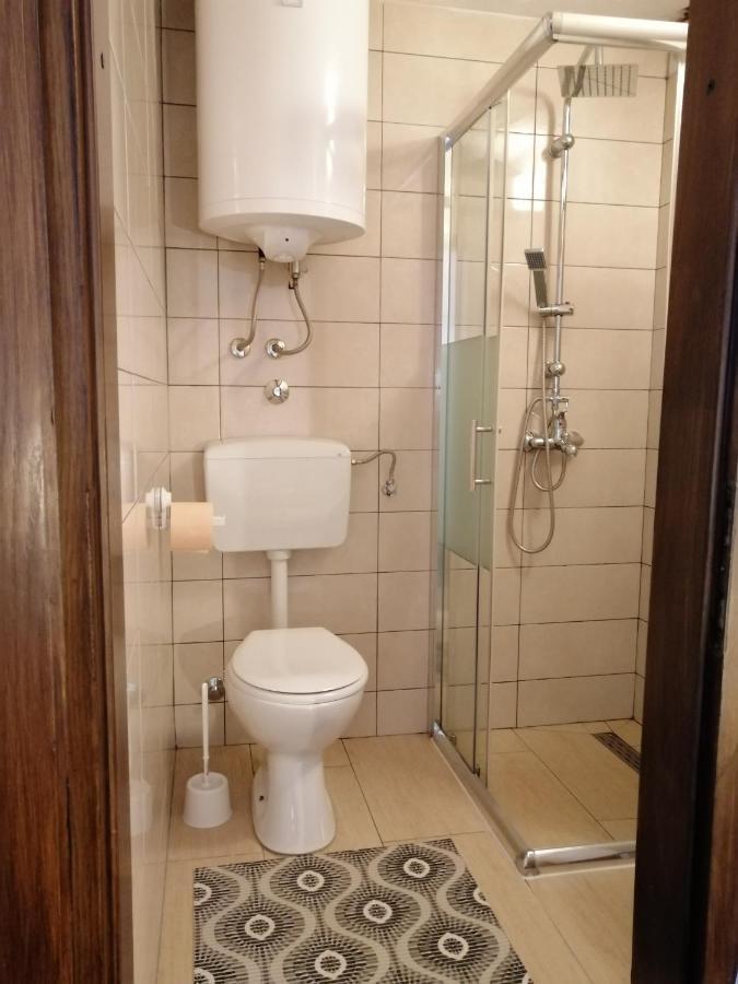 Studio Apartman Nona Angela-Valun Cres Buitenkant foto