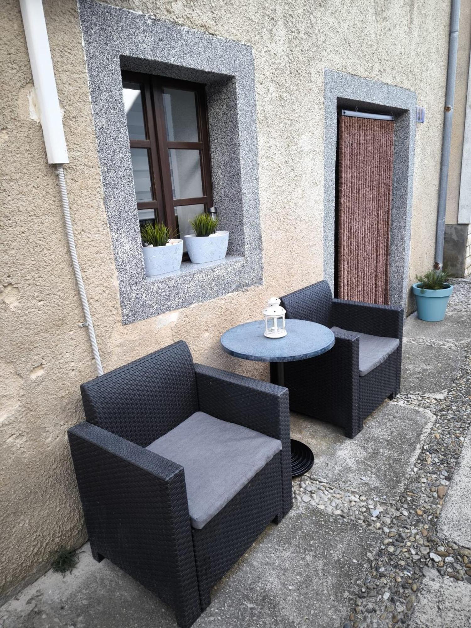 Studio Apartman Nona Angela-Valun Cres Buitenkant foto